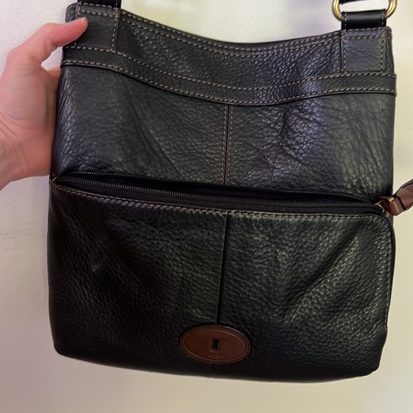 Fossil Crossbody Bag - Picture 6 of 14